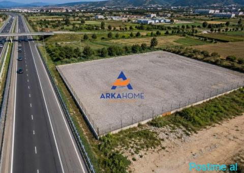 JEPET TOKE ME QERA 2500M2 'AUTOSTRADA TIRANE-DURRES' 2.000 E - 2/3