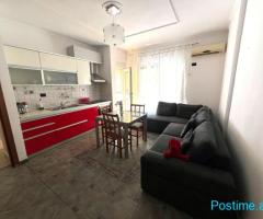????️ Jepet me qira Apartament 1+1 – Kompleksi Delijorgji, Rruga E Kavajes ???? Çmimi: 70,000 Lek ??