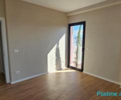 Garden Building Rruga e Kavajes, jepet me qira ambient per zyre 3+1+2