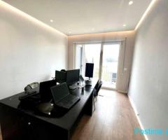 Shitet, Apartament 3+1+2, 21 Dhjetori, 300.0000 EURO