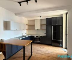 Jepet me Qira Apartament 2+1+2 – Komuna e Parisit,