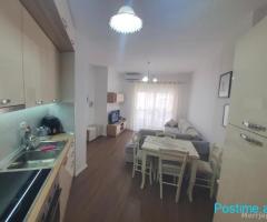 Jepet me QERA ditore Ap.2+1 në Plazhin e Durrësit