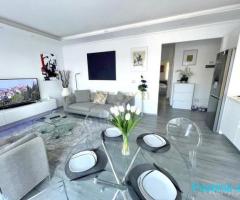 0698244160 JEPET ME QIRA SUPER APARTAMENT 2+1+2 ME PAMJE DET