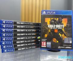 CALL OF DUTY BLACK OPS 3 & 4 (USED)