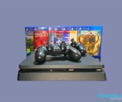 PS4 , 2 Leva + Lojra