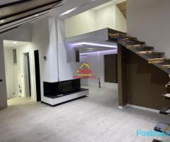 ????????SHITET APARTAMENT TRIPLEX NË QENDËR TË QYTETIT,ELBASAN.