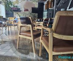 ????Jepet me Qira Ambient Biznesi  te Komuna e Parisit!