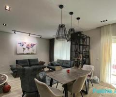 Shitet Apartament 2+1+2 + Studio me Verandë – Liqeni i That