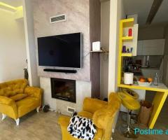 Shitet apartament 3+2+3 Penthouse ne Fresk