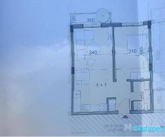 Shitet apartament 1+1 tek ish fusha aviacionit