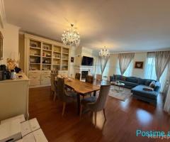 Shitet, Apartament 3+1+2+2 Poste Parkimi, Rruga e Elbasanit