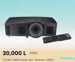 Dell 1850 është një projektor prezantues me ndriçim të lartë