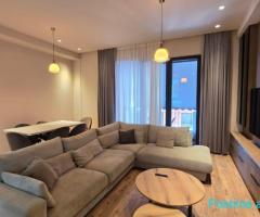 Jepet Super Apartament 2+1 me Qira te Kompleksi Delijorgji!