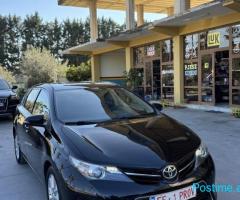 Shitet Toyota Auris 1.4 nafte ????????