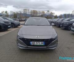 Hyundai Elantra automatike