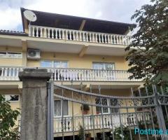 Shtëpi Private në shitje Varrezat, Korçë - qyteti