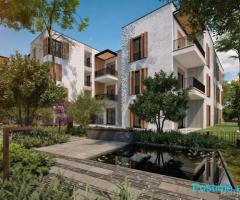 ???? Vilë me pishine për shitje – Mjull Bathore, pranë TEG-ut