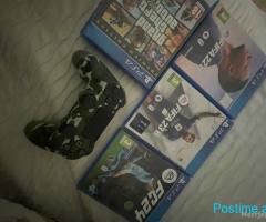 Play station 4 Slim (PS4 SLIM)