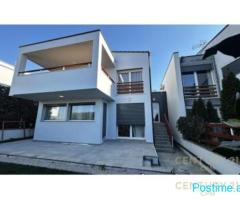 Shitet Vila Luksoze në Residencën Long Hill, Tiranë