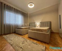 SHITET APARTAMENT 2+1 NË KOMPLEKSIN EKA, PLAZH – DURRËS!