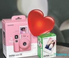 FujiFilm Instax Mini