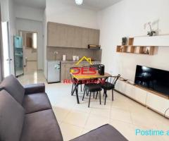 JEPET ME QIRA KATI I PARË I NJË SHTËPIE PRIVATE,VLORË.