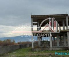 SHITET TRUALL + NDËRTESË NË NARTË!