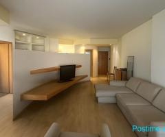 Shitet apartament 2+1+2 tek Zogu i Zi.