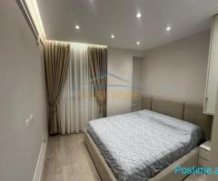 Shitet Apartament 3+1+2,tek Kompleksi E-88,Tiranë.