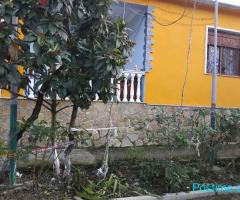 Shitet shtepi ne Berat