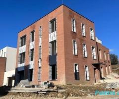 Shitet Vilë e Bashkangjitur, Rezidenca Piccadilly, TEG