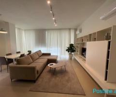 GREEN COAST - VILE E BASHKANGJITUR NE SHITJE